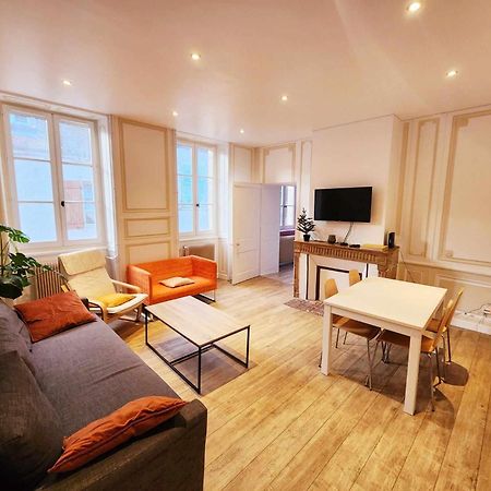 Appartement De Louise Et Adrien 그레이 외부 사진